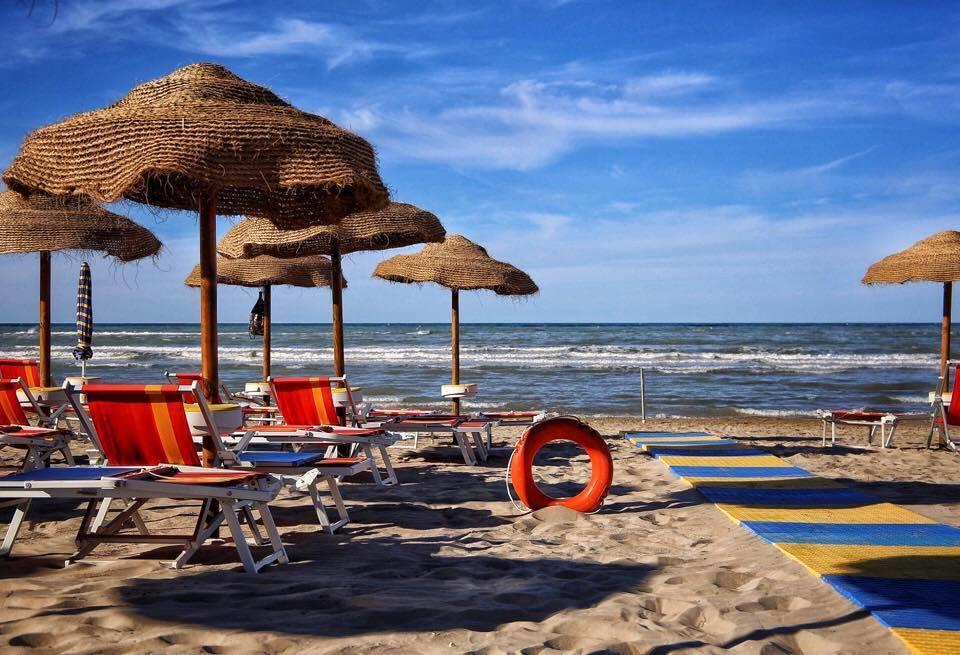 Hotel Dinarica Marotta Kültér fotó